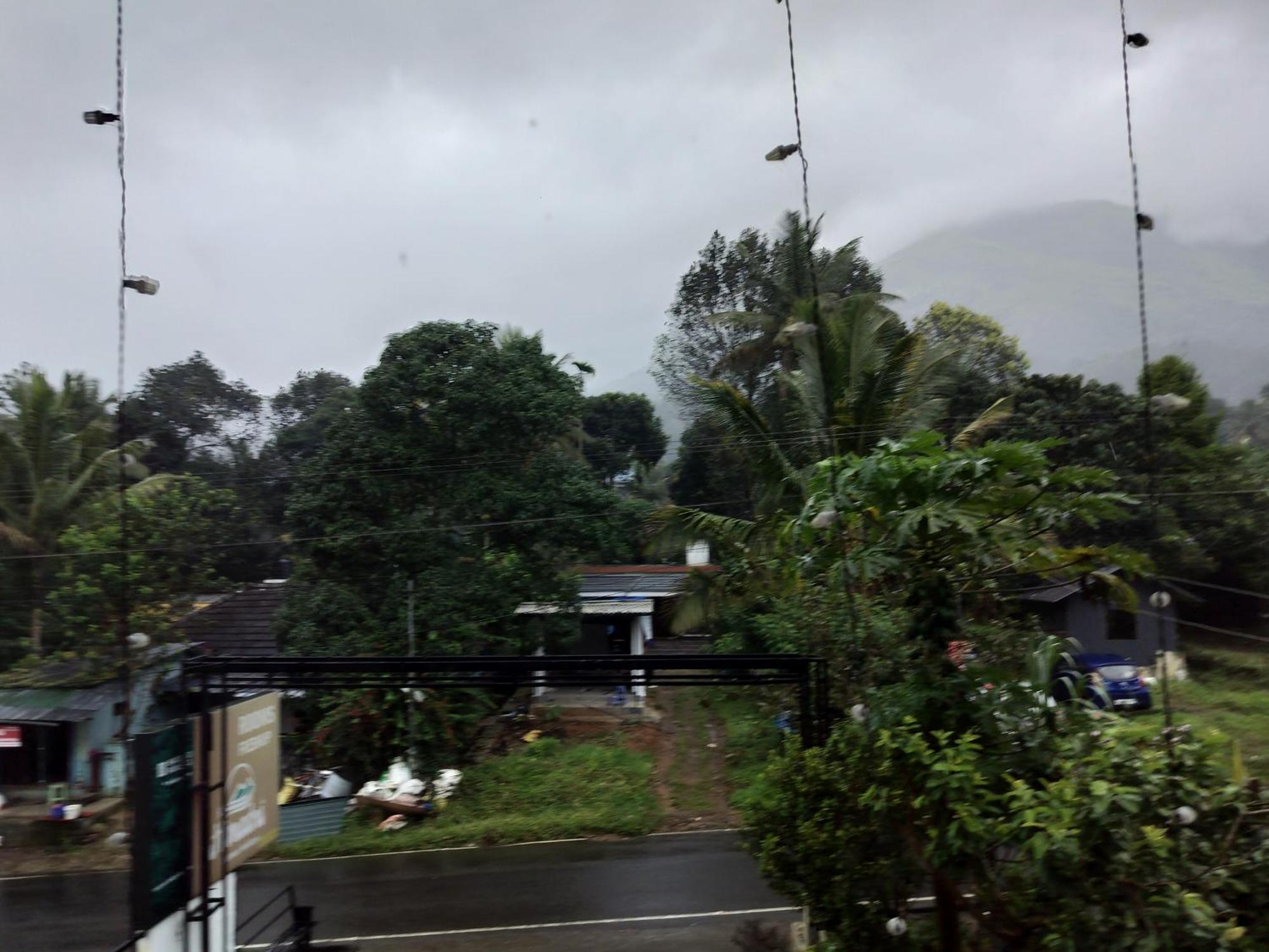 Himadri Munnar Holidays Eksteriør billede