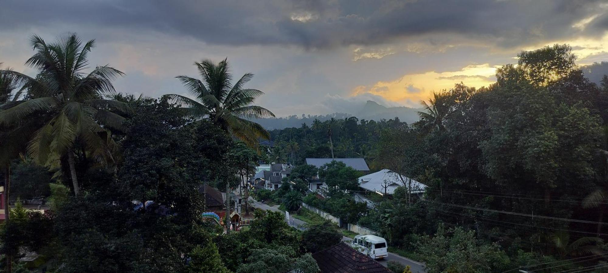 Himadri Munnar Holidays Eksteriør billede