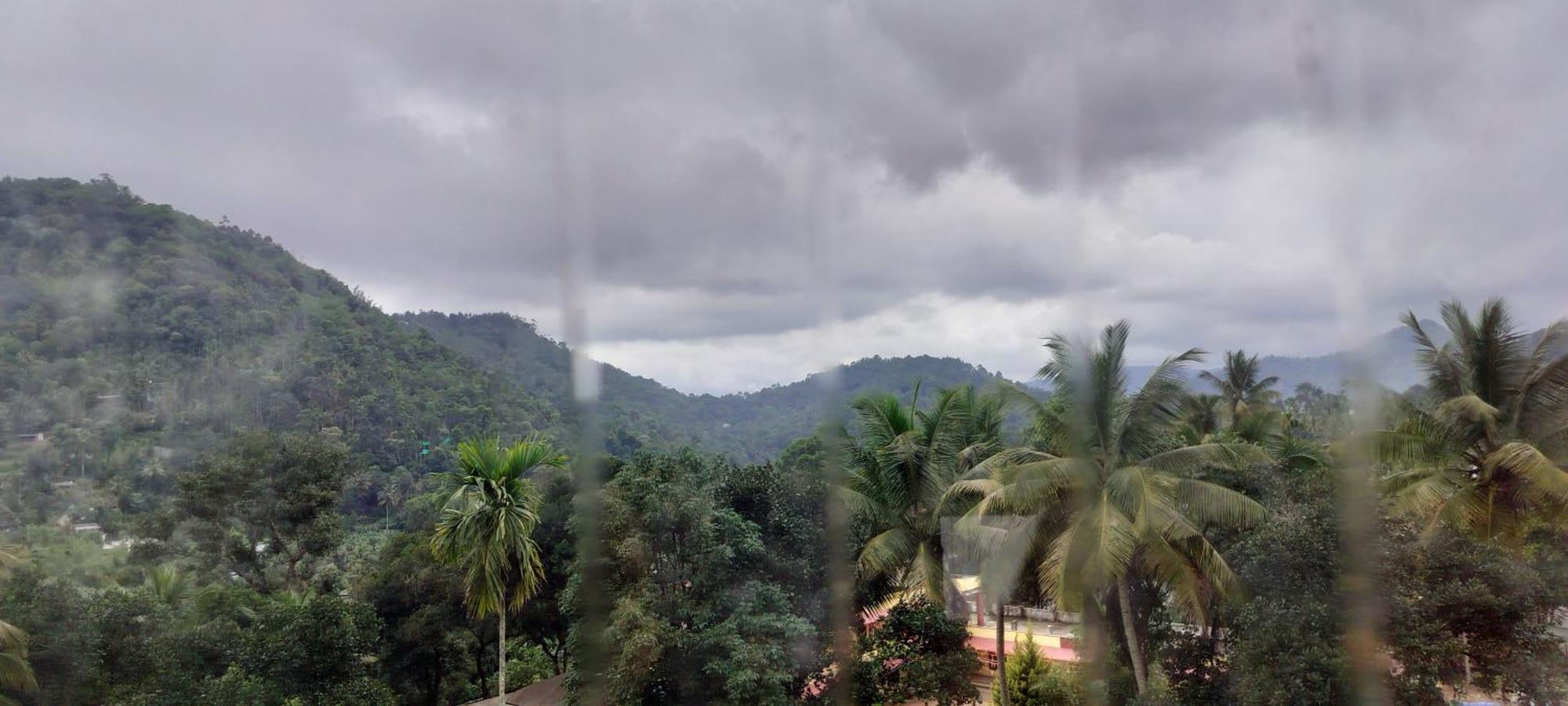 Himadri Munnar Holidays Eksteriør billede