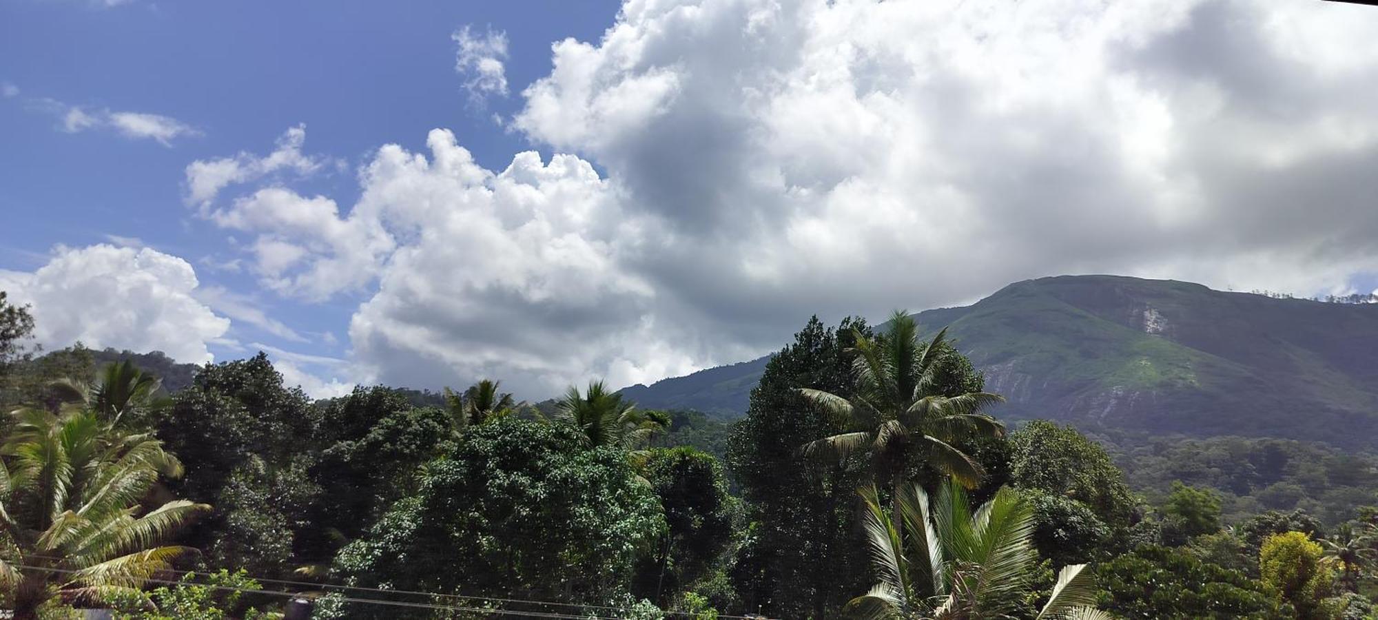 Himadri Munnar Holidays Eksteriør billede